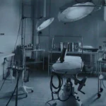Salle d’opération dans un environnement hospitalier